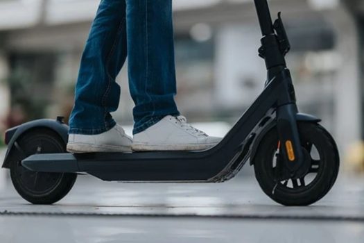 El Grupo Municipal Socialista reclama una campaña informativa urgente sobre el uso de patinetes eléctricos para garantizar la seguridad vial